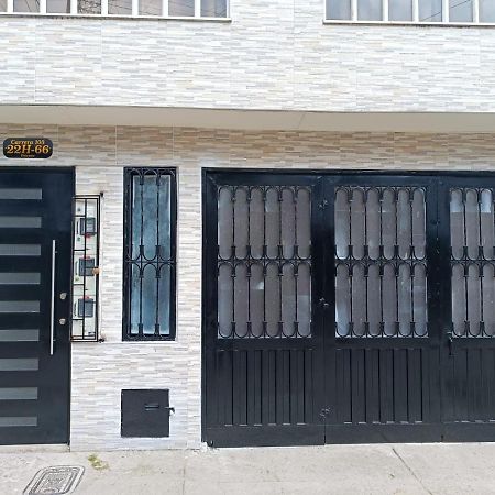 Hospedaje Room'S El Dorado Μπογκοτά Εξωτερικό φωτογραφία